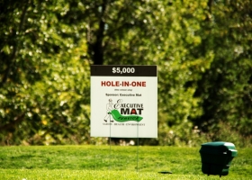 Executive-Mat-Hole-In-One-Sponsor